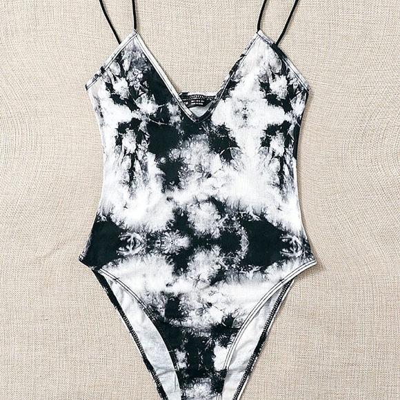 TIE DYE CAMI BODYSUIT - Picture 2 of 6